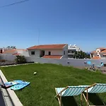 Flipwave House Feriehus *