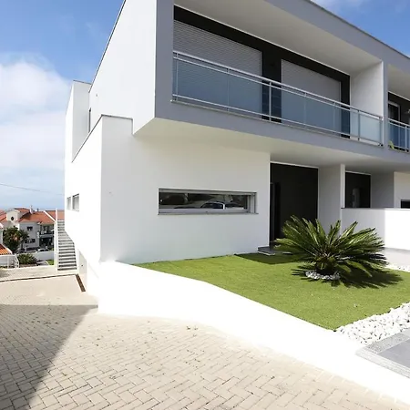 Flipwave House Сasa de vacaciones Nazaré