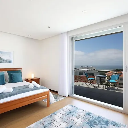 Flipwave House